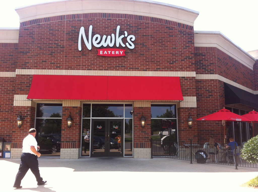 Newks Front-elevation-CH-Ltts-with-awning